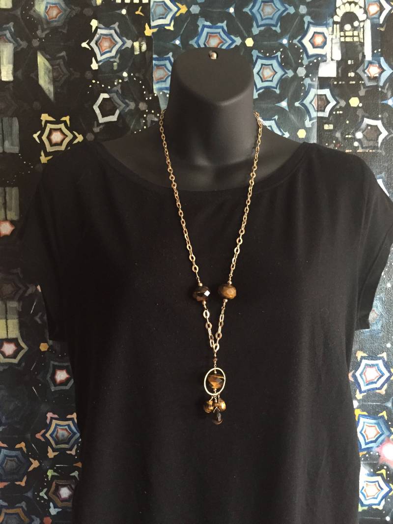 Facettierte Tigerauge Auf Goldene Kette von ASHDesignStudio
