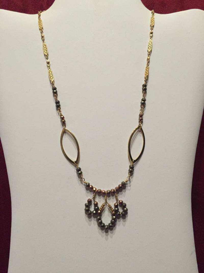 Multi-Color Facettierte Pyrit Kreis Halskette von ASHDesignStudio