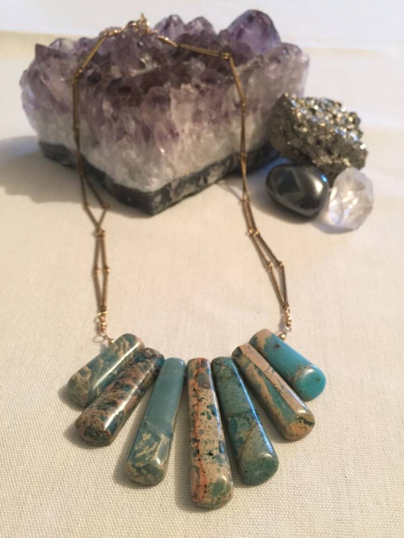 Türkis Achat Graduierte Halskette von ASHDesignStudio