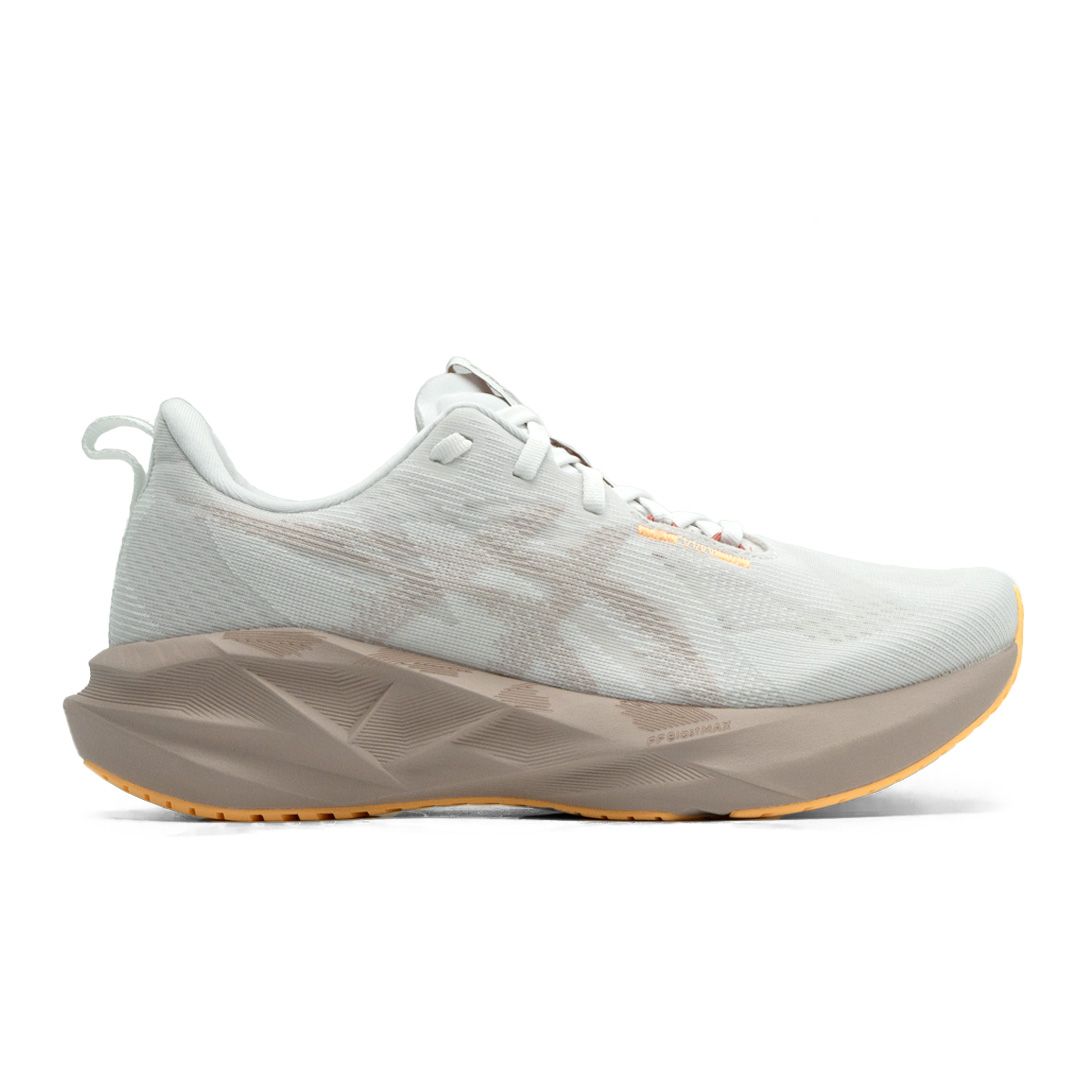 Novablast 5 9.0 von ASICS