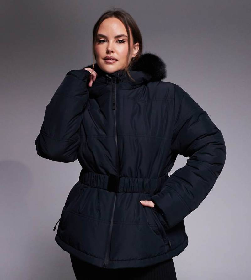 ASOS 4505 Curve - Ski Icon - Wasserabweisende, isolierte Skijacke in Schwarz mit Gürtel von ASOS 4505 Ski & Snow