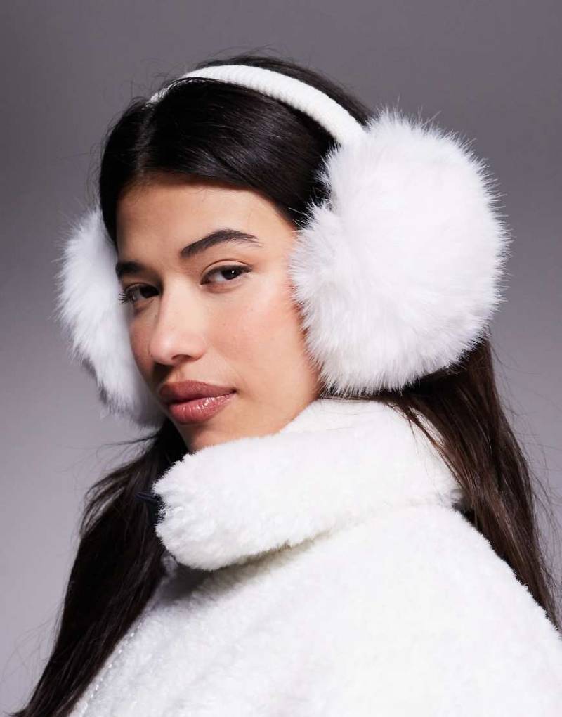 ASOS 4505 - Ski - Kunstpelz-Ohrenschützer in Weiß von ASOS 4505 Ski & Snow