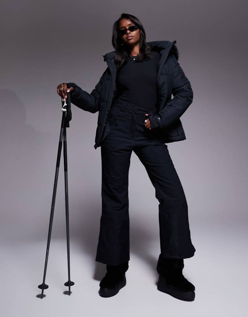 ASOS 4505 - Ski - Wasserabweisende Skihose in Schwarz mit geradem Schnitt von ASOS 4505 Ski & Snow