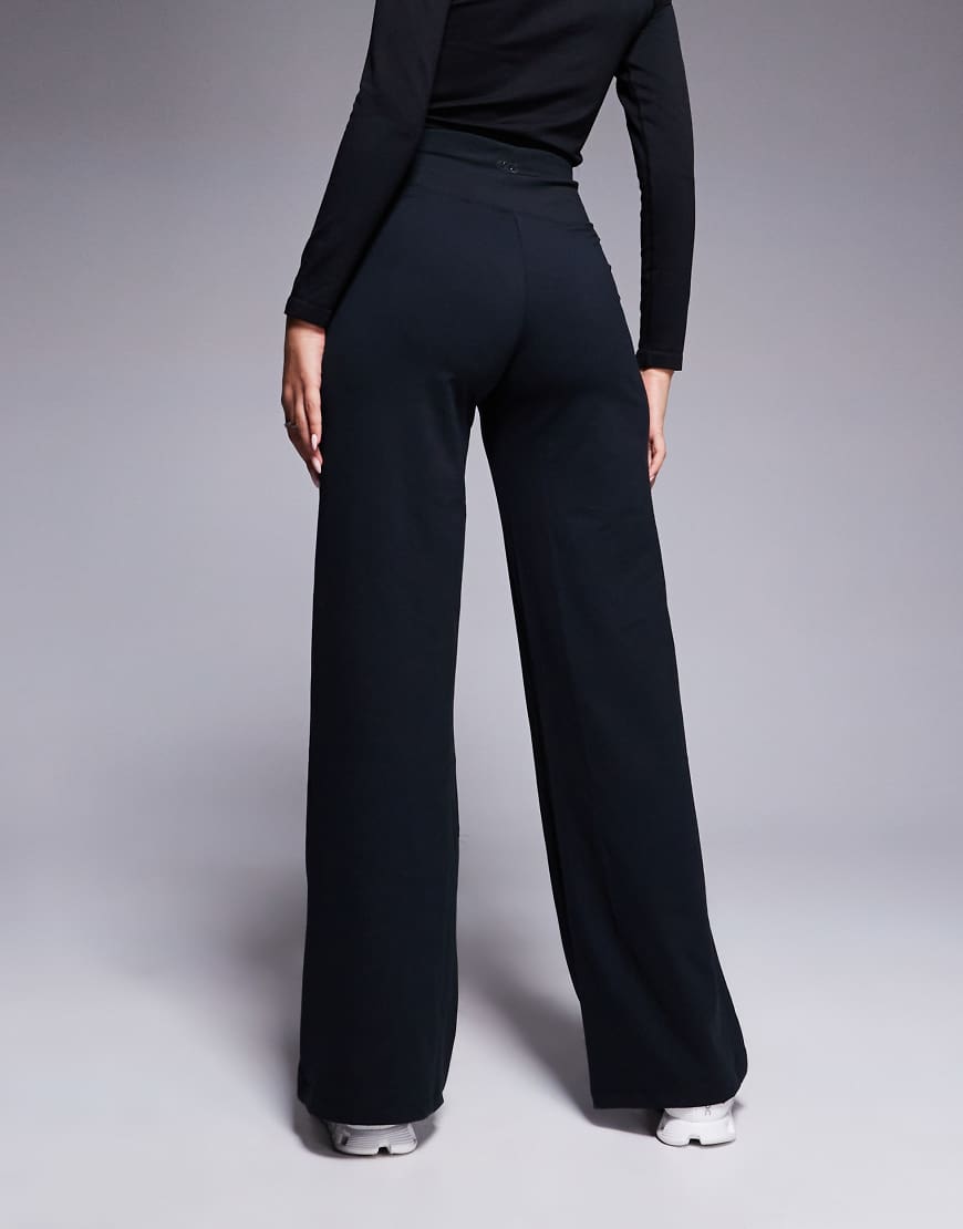 4505 - Icon - Weiche Tanzhose in Schwarz mit weitem Bein und hohem Bund 4505 - Icon - Weiche Tanzhose in Schwarz mit weitem Bein und hohem Bund von 4505