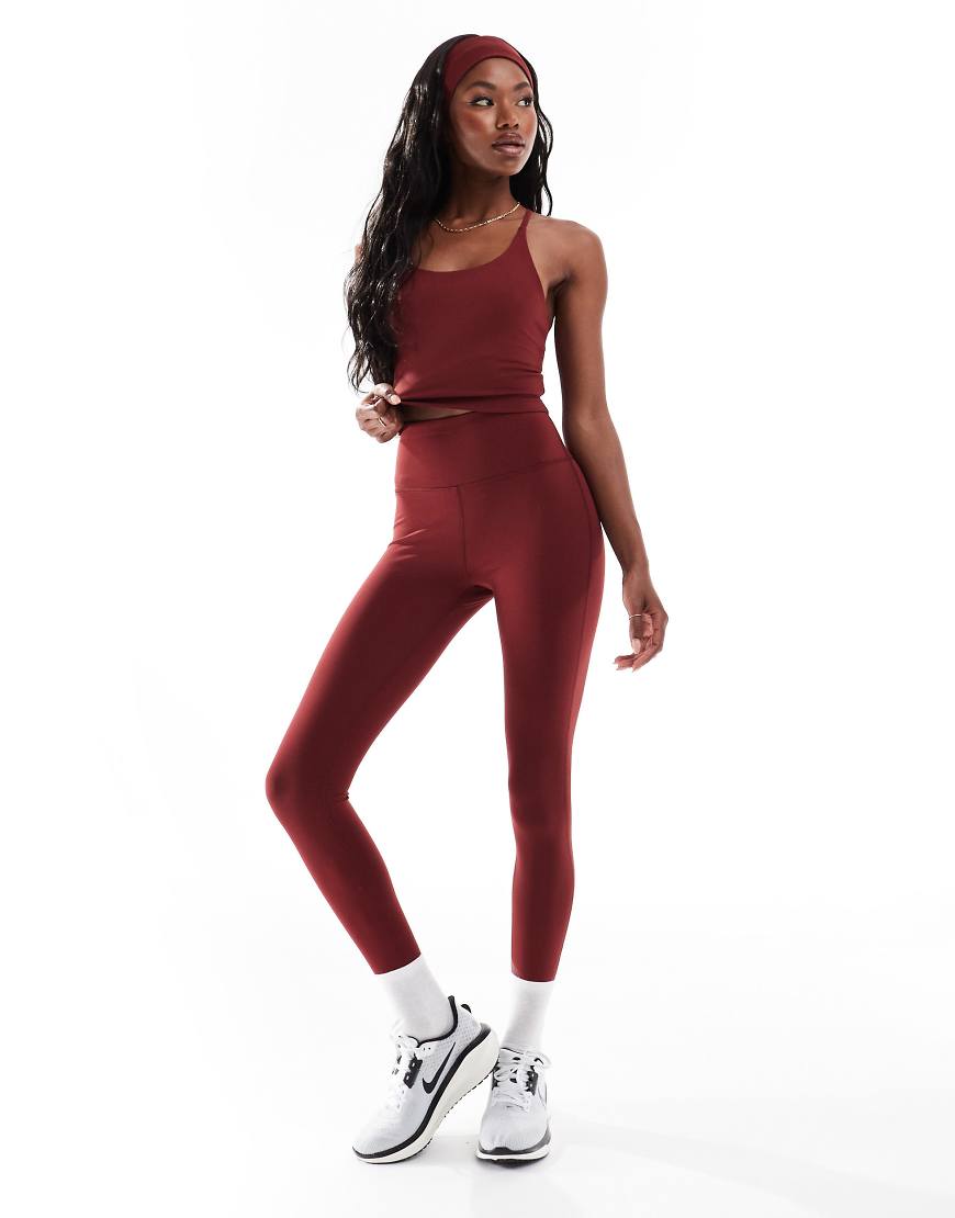 4505 - Icon - Weiche Yoga-Leggings in Burgunderrot mit hohem Bund 4505 - Icon - Weiche Yoga-Leggings in Burgunderrot mit hohem Bund von 4505