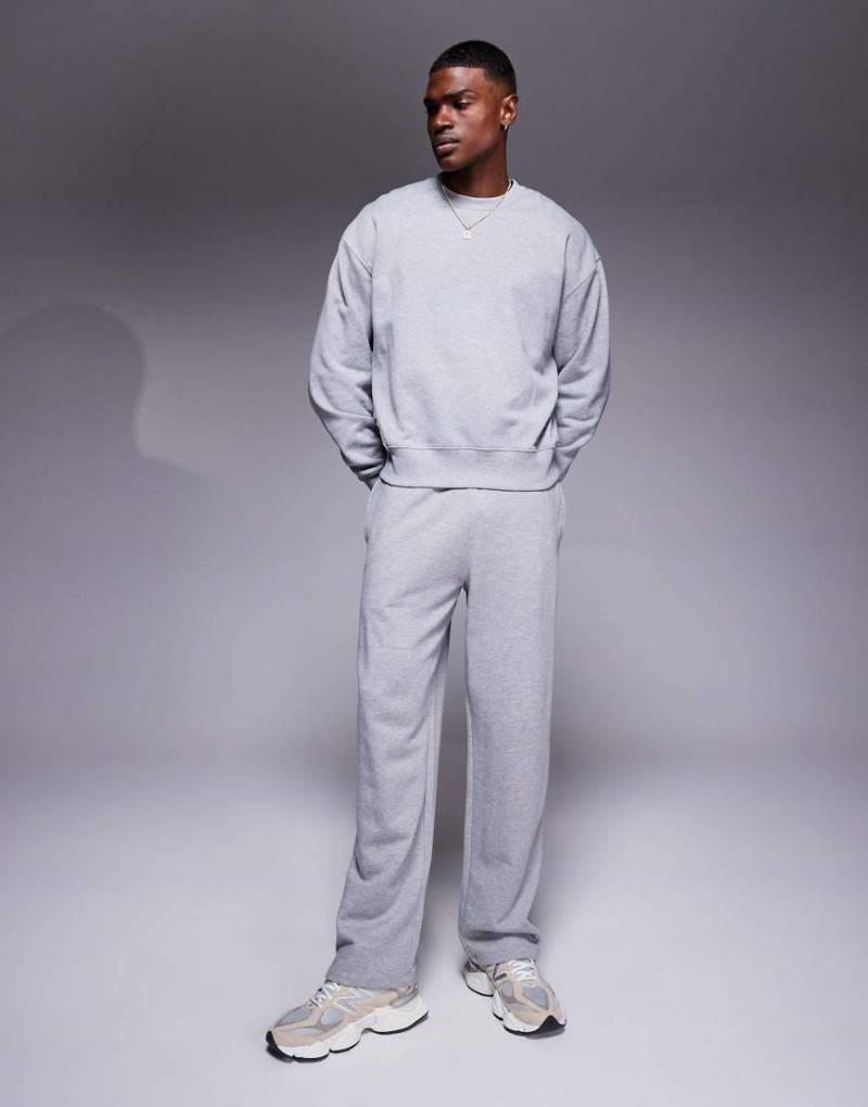 4505 - Kastiges Cropped-Trainings-Sweatshirt aus Baumwolle in Grau meliert mit schnelltrocknendem Finish von 4505