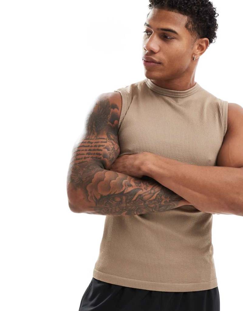 4505 - Nahtloses, geripptes Sport-Tanktop in Taupe-Grau mit Muskelschnitt von 4505