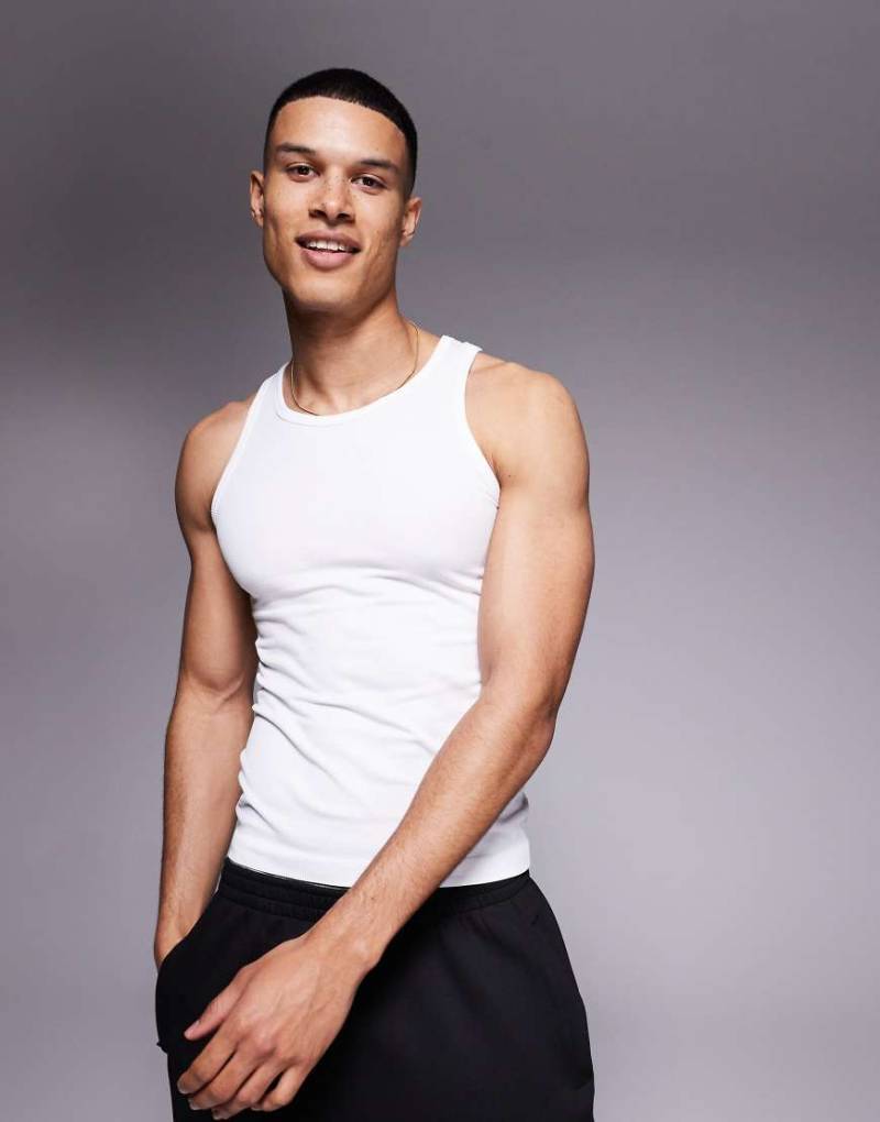 4505 - Icon - Nahtloses, geripptes Slim Fit Trägershirt in Weiß von 4505