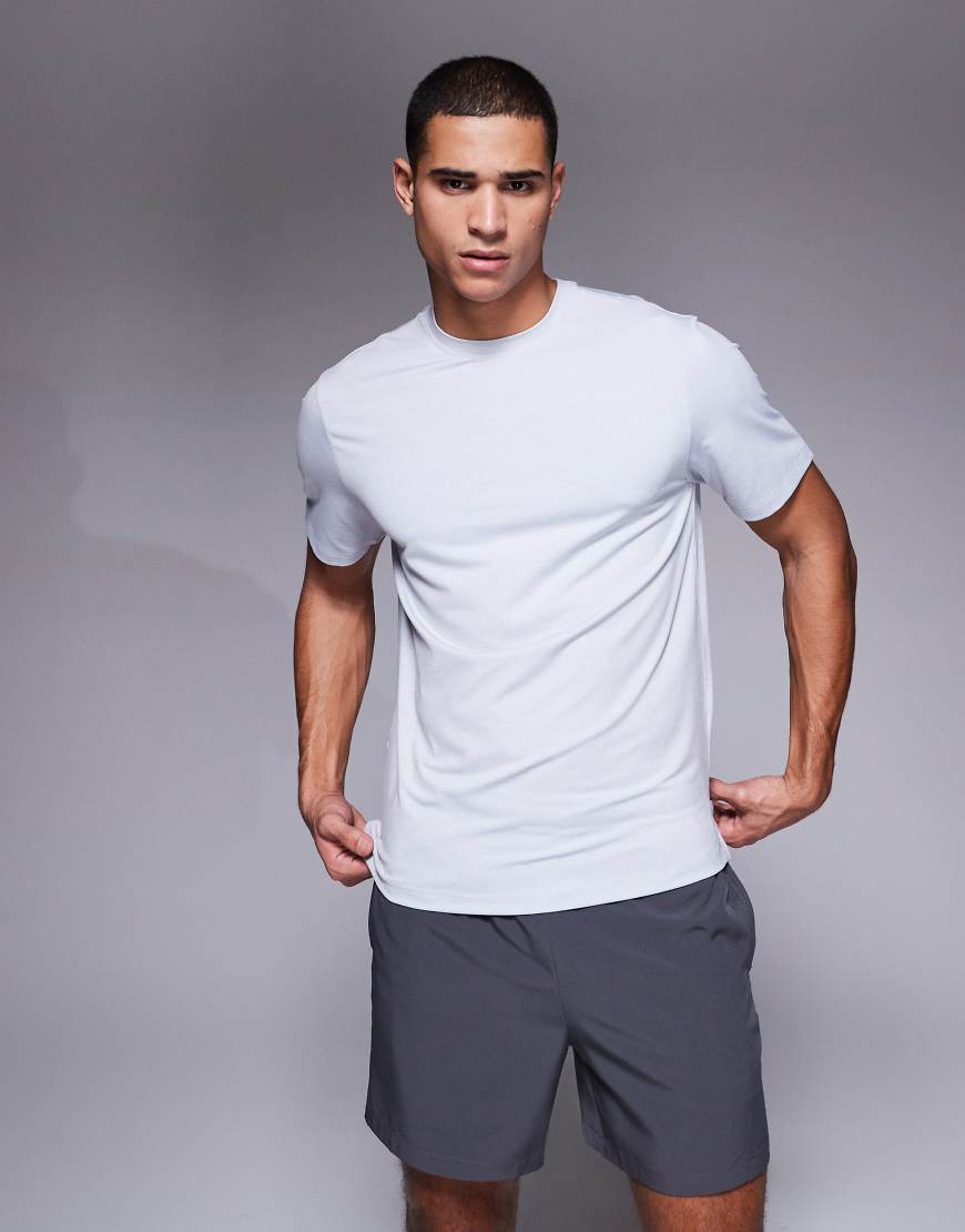 4505 - Schnelltrocknendes Trainings-T-Shirt in Grau meliert mit kastigem Schnitt 4505 - Schnelltrocknendes Trainings-T-Shirt in Grau meliert mit kastigem Schnitt von 4505