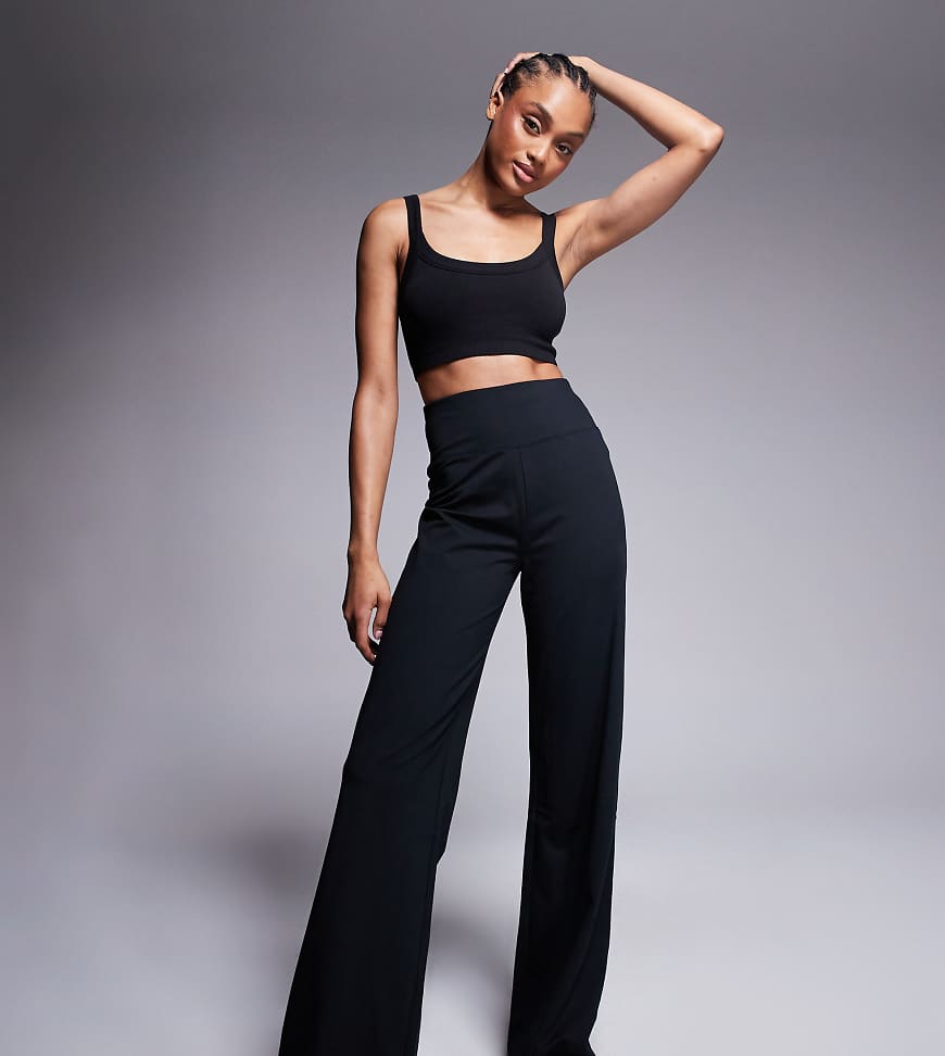4505 Tall - Icon - Weiche Tanzhose in Schwarz mit weitem Bein und hohem Bund 4505 Tall - Icon - Weiche Tanzhose in Schwarz mit weitem Bein und hohem Bund von 4505