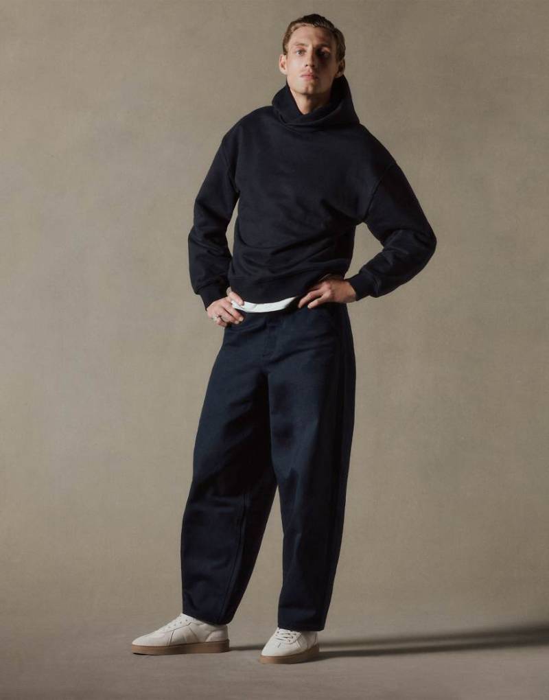 ASOS COLLECTIVE - AC-T-2572 - Signature-Fit-Kapuzenpullover aus schwerem Stoff in Schwarz ASOS COLLECTIVE - AC-T-2572 - Signature-Fit-Kapuzenpullover aus schwerem Stoff in Schwarz von ASOS COLLECTIVE
