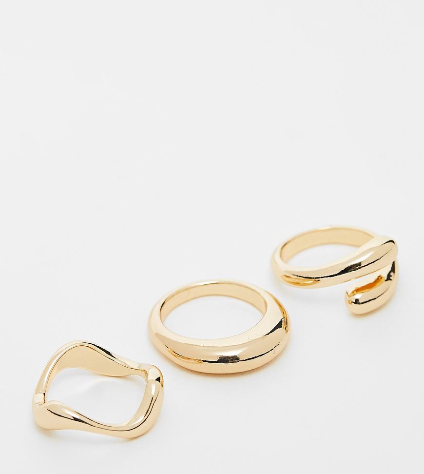ASOS DESIGN Curve - 3er-Pack goldfarbene Ringe in verschiedenen minimalistischen Designs ASOS DESIGN Curve - 3er-Pack goldfarbene Ringe in verschiedenen minimalistischen Designs von ASOS Curve