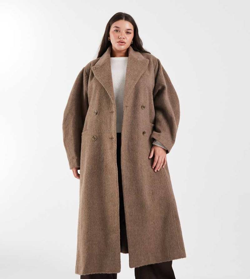 ASOS DESIGN Curve - Angerauter Mantel in Pilzbraun mit Kuppelärmeln und schmalem Gürtel-Brown von ASOS Curve