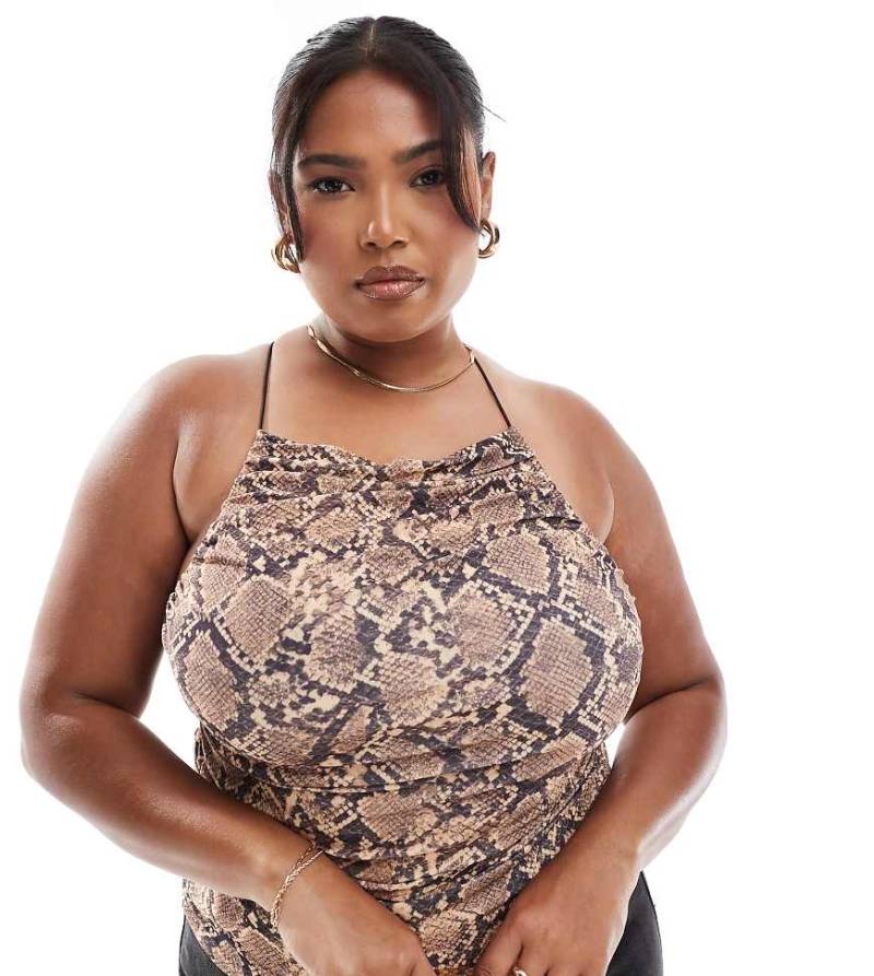 ASOS DESIGN Curve - Anschmiegsames, gerafftes Camisole mit Animalprint und eckigem Ausschnitt-Bunt von ASOS Curve