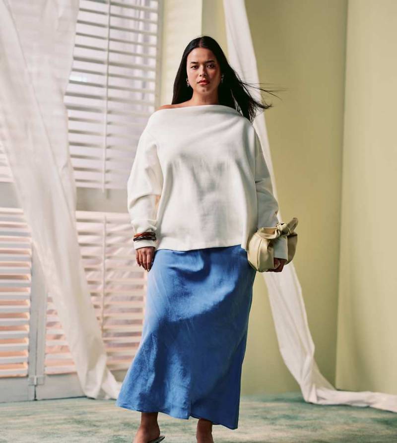 ASOS DESIGN Curve - Asymmetrischer Maxirock in Blau mit weicher Haptik von ASOS Curve