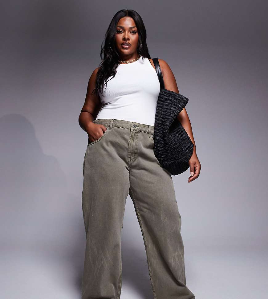 ASOS DESIGN Curve - Baggy-Jeans in Khaki mit niedrigem Bund-Grün von ASOS Curve