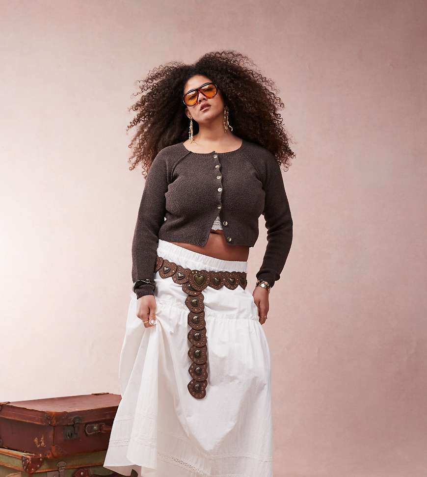 ASOS DESIGN Curve - Boho-Maxirock in Weiß mit besticktem Saum ASOS DESIGN Curve - Boho-Maxirock in Weiß mit besticktem Saum von ASOS Curve
