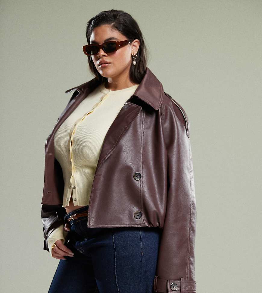 ASOS DESIGN Curve - Bomber-Trenchcoat in Schokobraun mit Lederoptik ASOS DESIGN Curve - Bomber-Trenchcoat in Schokobraun mit Lederoptik von ASOS Curve