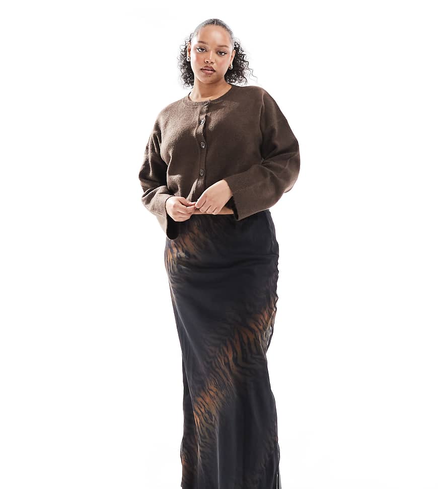 ASOS DESIGN Curve - Chiffon-Maxirock mit Animal-Print und asymmetrischem Schnitt-Bunt ASOS DESIGN Curve - Chiffon-Maxirock mit Animal-Print und asymmetrischem Schnitt-Bunt von ASOS Curve