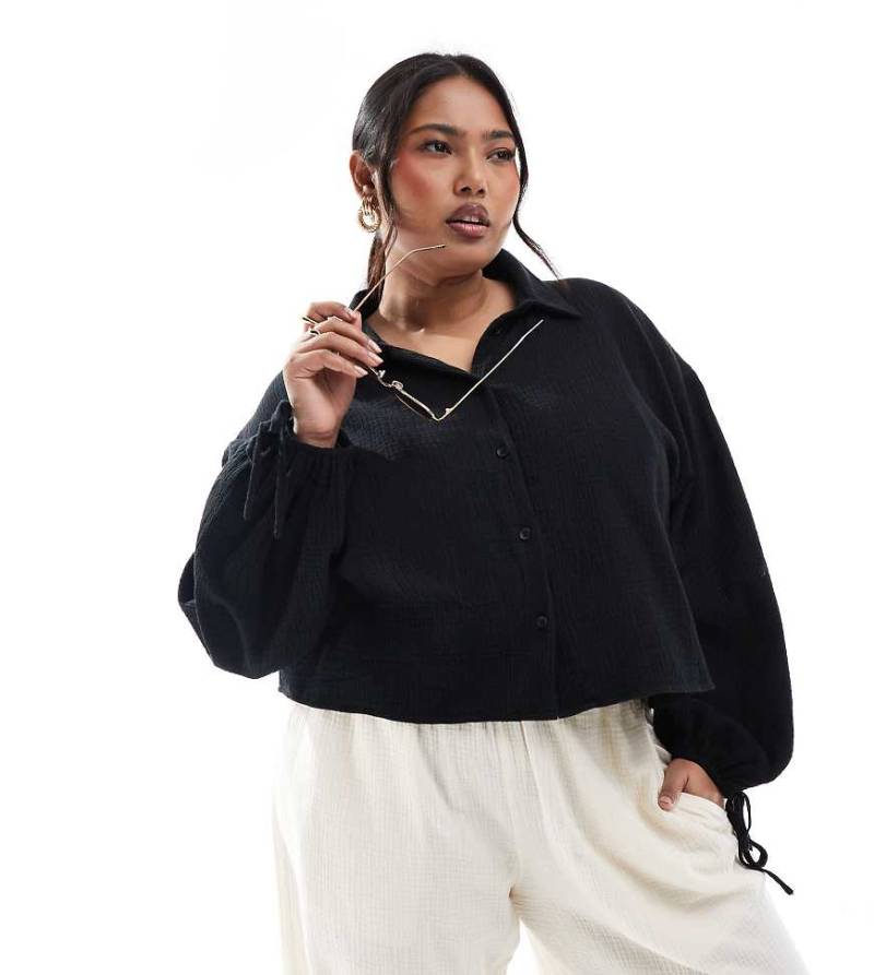 ASOS DESIGN Curve - Cropped-Hemd in Schwarz aus strukturierter Baumwolle von ASOS Curve