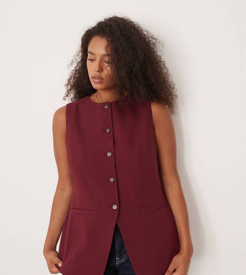 ASOS DESIGN Curve - Elegante, hochgeschlossene Weste in Pflaume mit geformter Hüftpartie-Lila von ASOS Curve