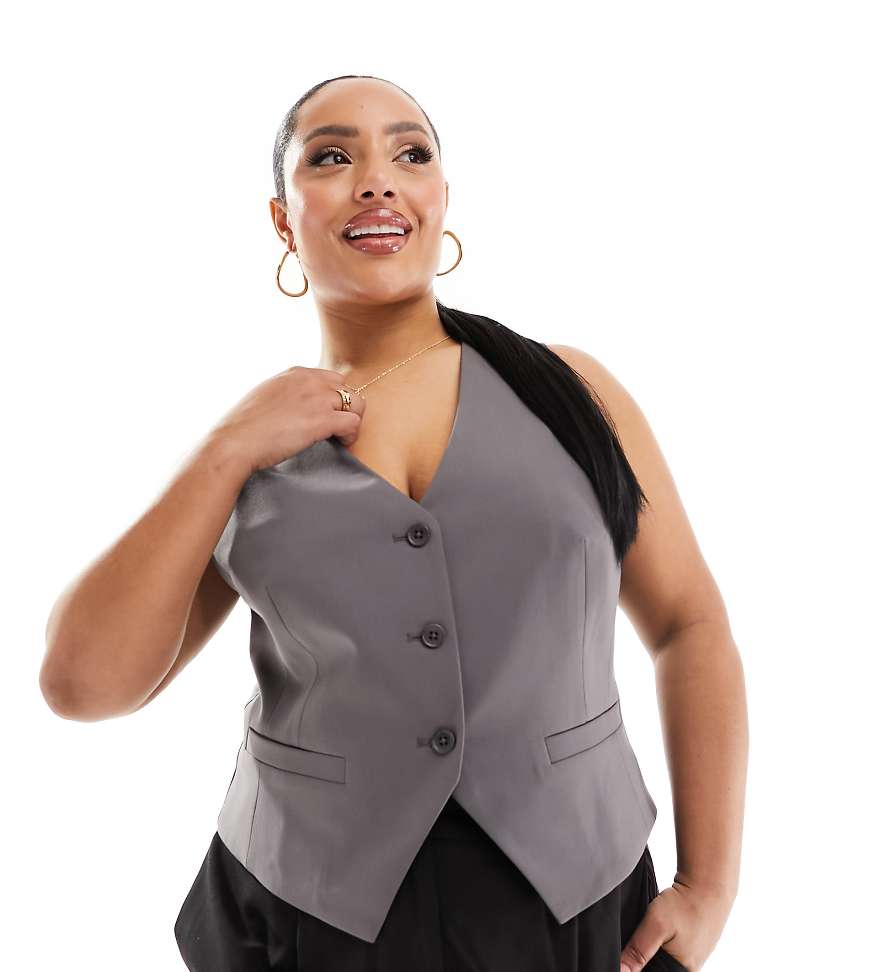 ASOS DESIGN Curve - Elegante Weste in Grau ASOS DESIGN Curve - Elegante Weste in Grau von ASOS Curve