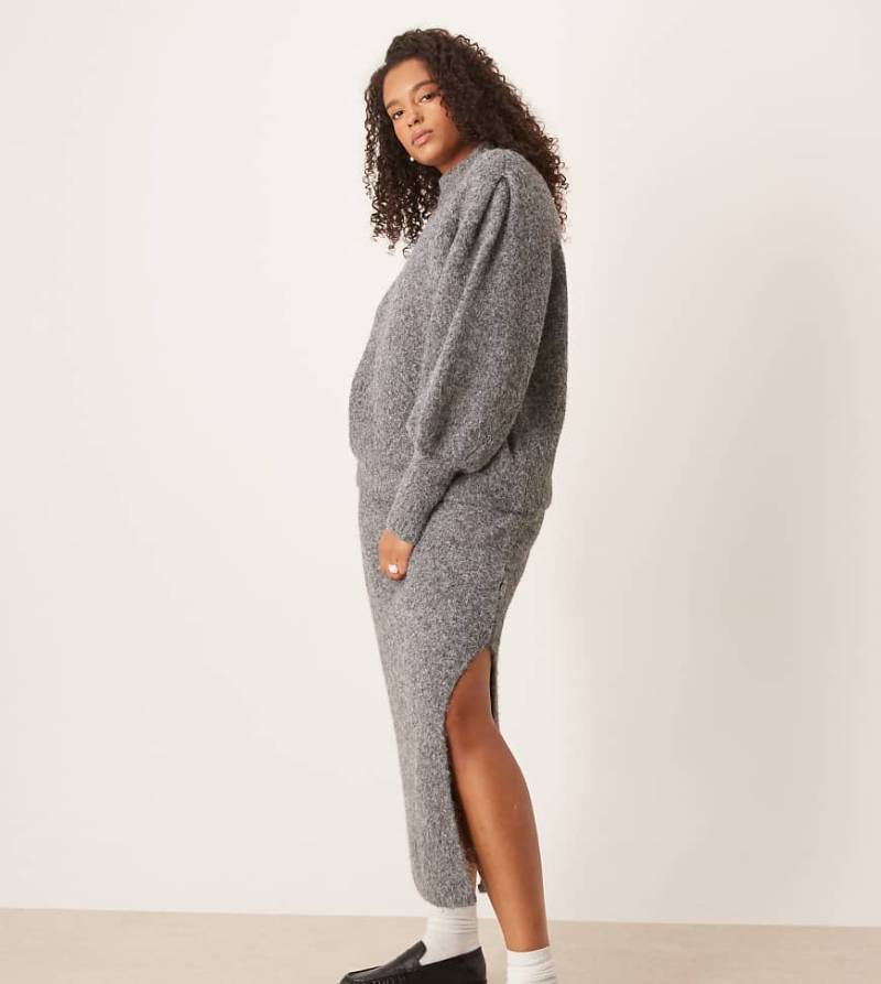 ASOS DESIGN Curve - Flauschiger Maxirock in Anthrazit, Kombiteil-Grau von ASOS Curve