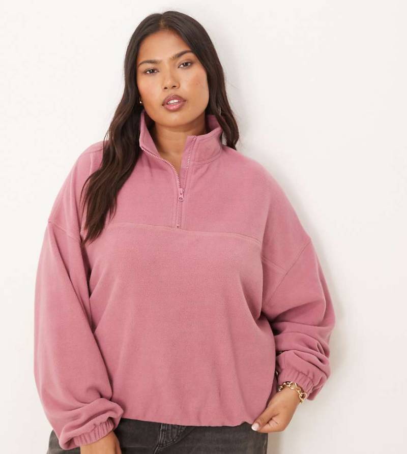 ASOS DESIGN Curve - Fleece-Sweatshirt in Rosé mit kurzem Reißverschluss-Rosa von ASOS Curve