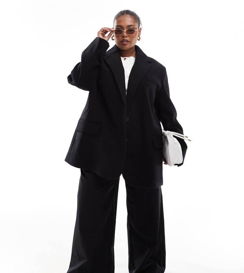 ASOS DESIGN Curve - Formeller Blazer in Schwarz aus Wollimitat von ASOS Curve
