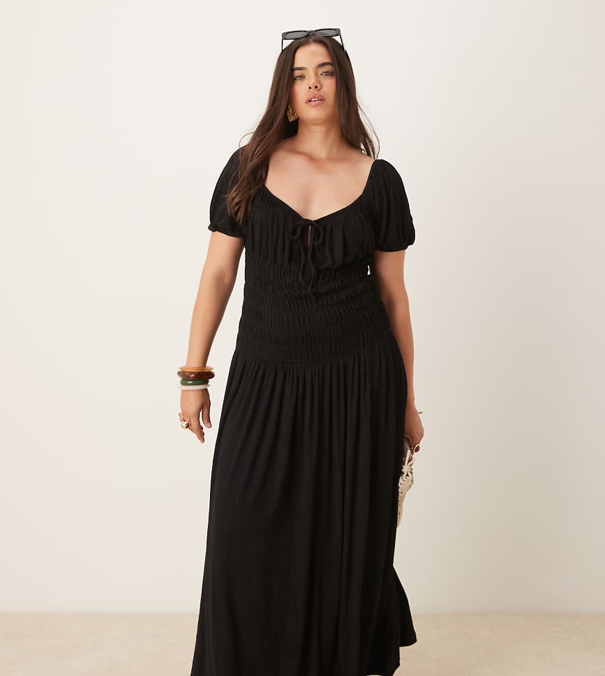 ASOS DESIGN Curve - Midi-Freizeitkleid in Schwarz mit Knittertextur, gesmokter Taille, Milchmädchen-Ausschnitt und Puffärmeln-Bunt von ASOS Curve