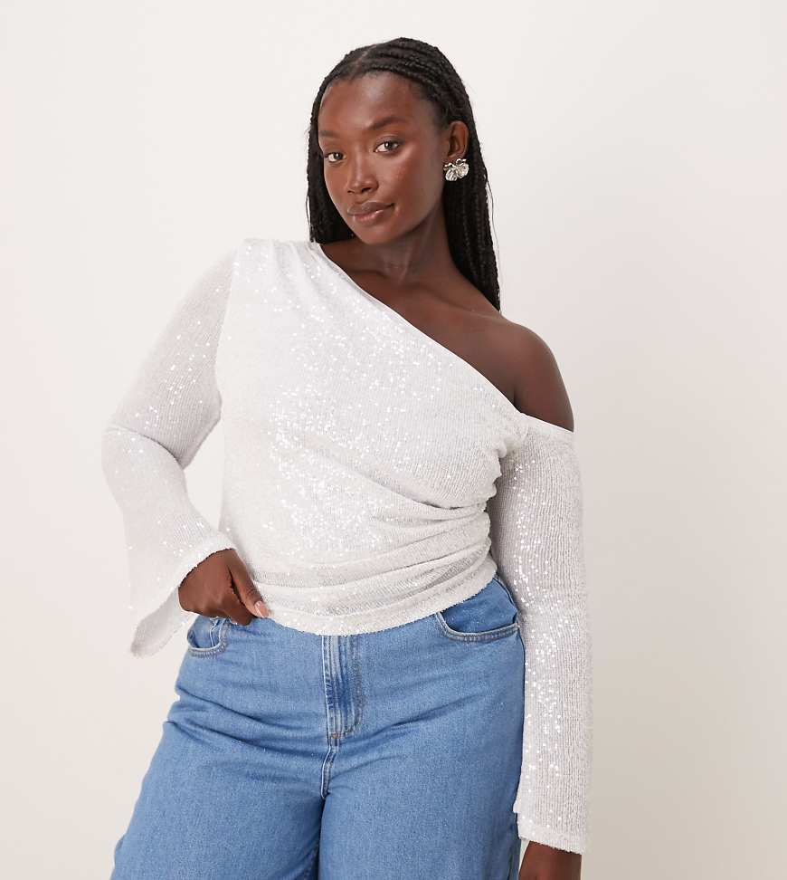 ASOS DESIGN Curve - Gerafftes Pailletten-Oberteil in Weiß mit asymmetrischem Ausschnitt von ASOS Curve