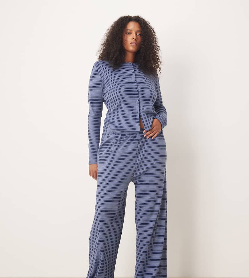 ASOS DESIGN Curve - Gerippte Hose mit weitem Bein in marineblau gestreift-Grün ASOS DESIGN Curve - Gerippte Hose mit weitem Bein in marineblau gestreift-Grün von ASOS Curve