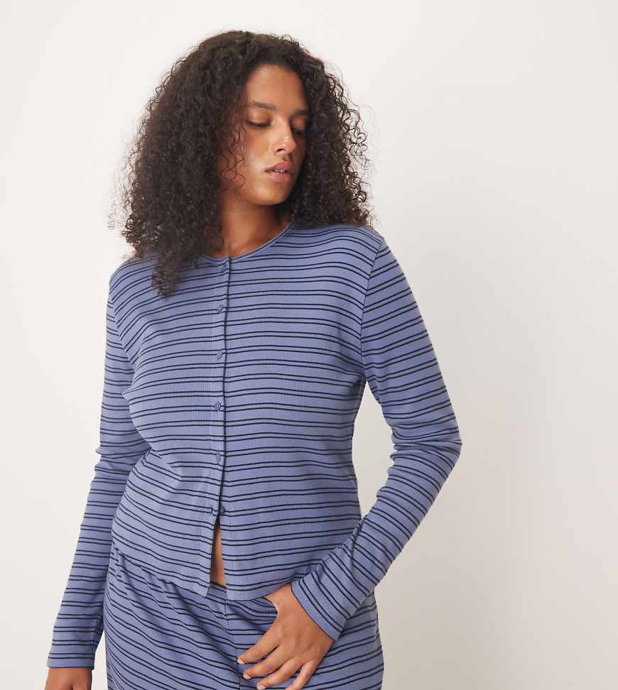 ASOS DESIGN Curve - Gerippte Strickjacke in gestreiftem Marineblau-Grün von ASOS Curve