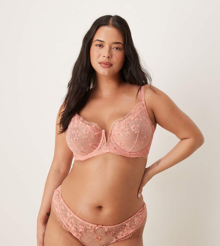 ASOS DESIGN Curve - Giselle - Hochwertiger Tanga in Koralle mit glitzernden Stickereien-Rosa von ASOS Curve