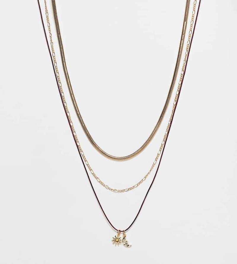 ASOS DESIGN Curve - Halsketten mit verschiedenen Designs aus Cord und in Gold-Optik mit Himmelskörper-Anhänger im Multipack-Goldfarben von ASOS Curve
