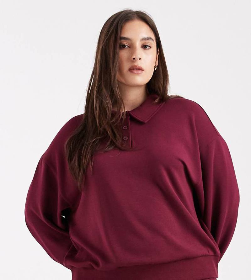 ASOS DESIGN Curve - Henley-Sweatshirt aus weichem, neoprenartigem Material in Burgunderrot von ASOS Curve