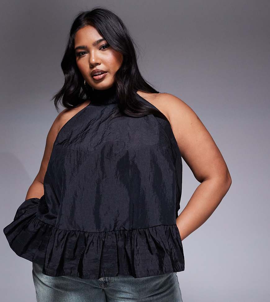 ASOS DESIGN Curve - Hochgeschlossenes Hängeroberteil in Schwarz mit Rüschensaum ASOS DESIGN Curve - Hochgeschlossenes Hängeroberteil in Schwarz mit Rüschensaum von ASOS Curve