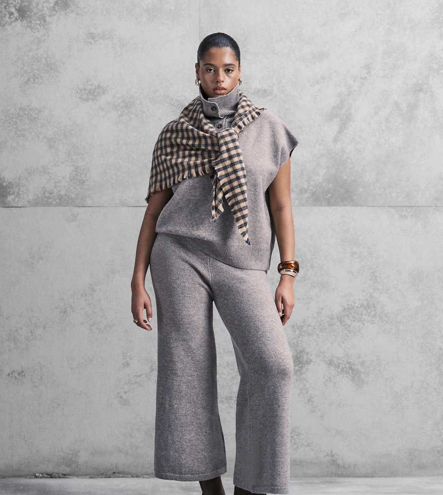 ASOS DESIGN Curve - Hose in Mokka mit weitem Bein, Kombiteil-Brown von ASOS Curve