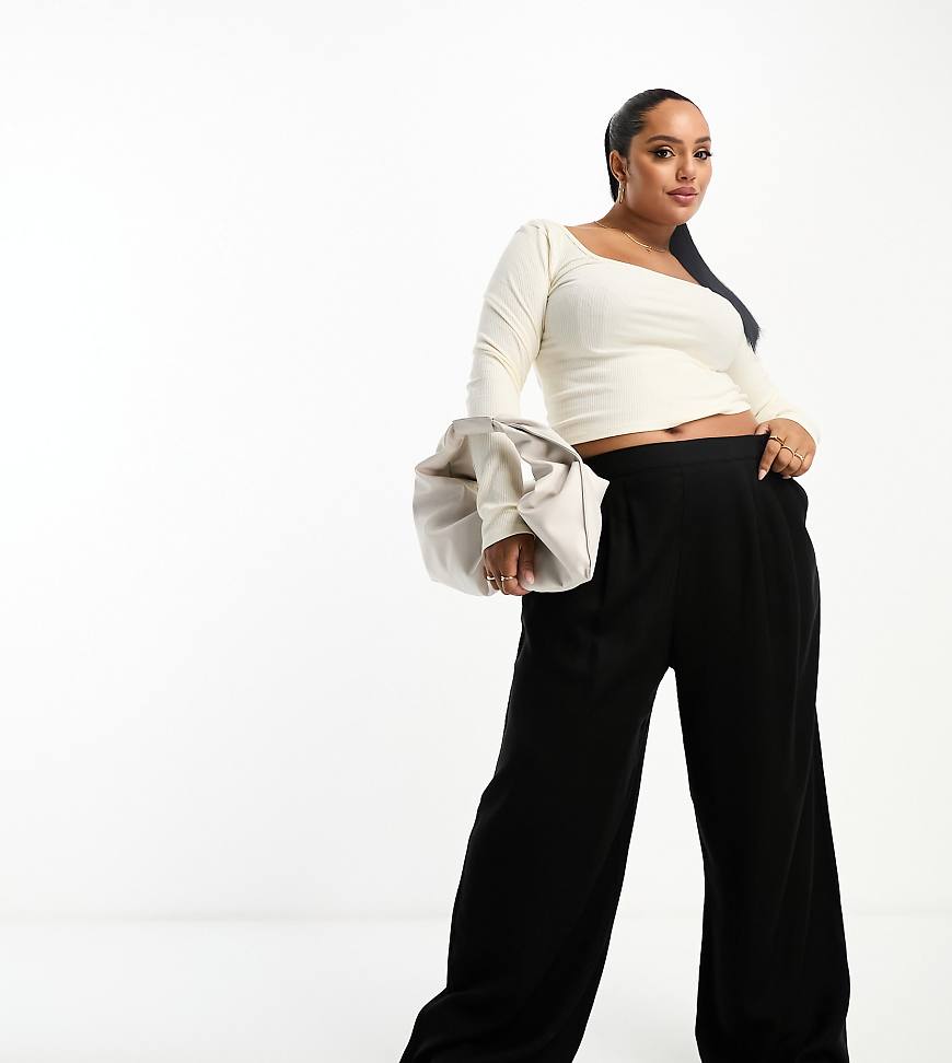 ASOS DESIGN Curve - Hose in Schwarz mit weitem Bein und glatter Vorderseite ASOS DESIGN Curve - Hose in Schwarz mit weitem Bein und glatter Vorderseite von ASOS Curve
