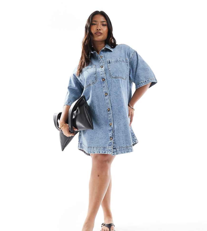ASOS DESIGN Curve - Kastiges Jeans-Hemdkleid in heller Waschung-Blau von ASOS Curve