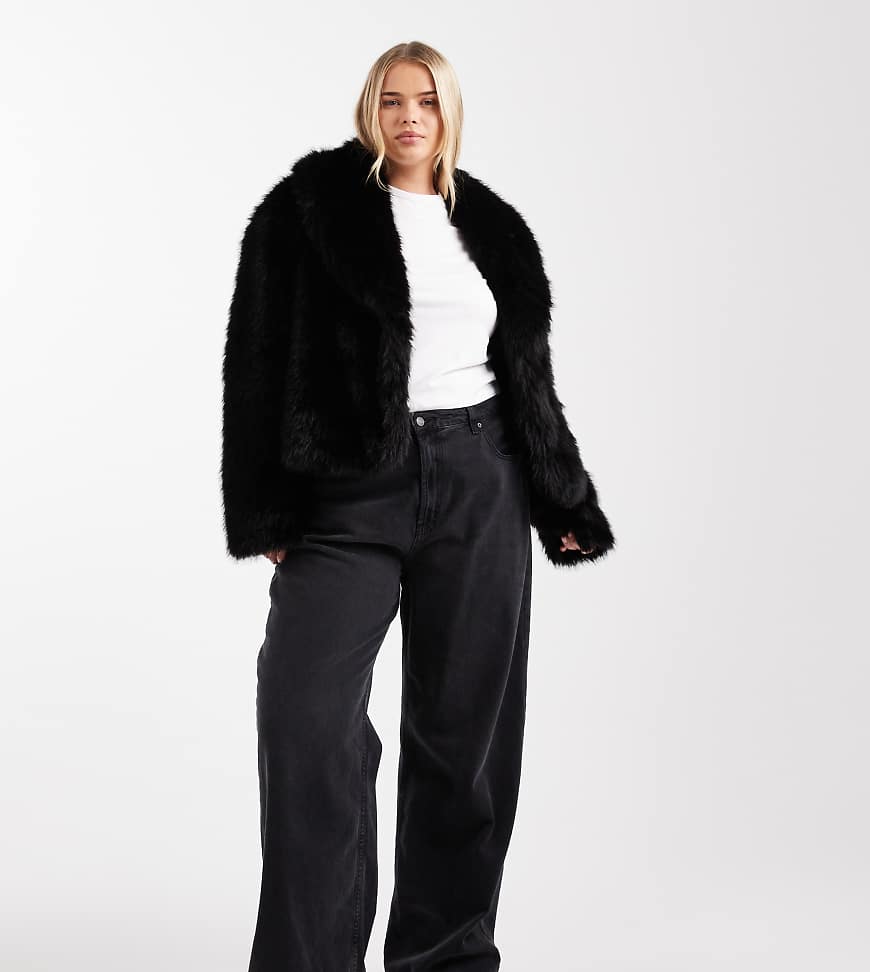 ASOS DESIGN Curve - Kunstpelz-Jacke in Schwarz mit Schalkragen von ASOS Curve