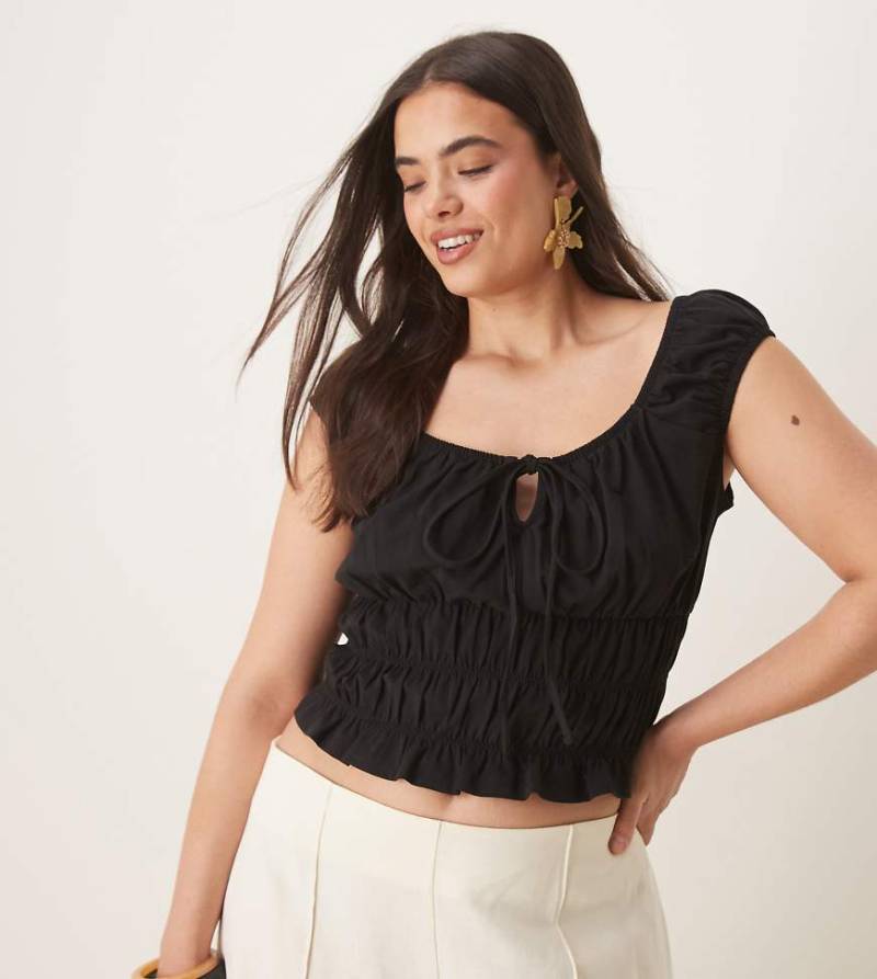 ASOS DESIGN Curve - Kurzärmliges Milchmädchen-Oberteil in Schwarz ASOS DESIGN Curve - Kurzärmliges Milchmädchen-Oberteil in Schwarz von ASOS Curve