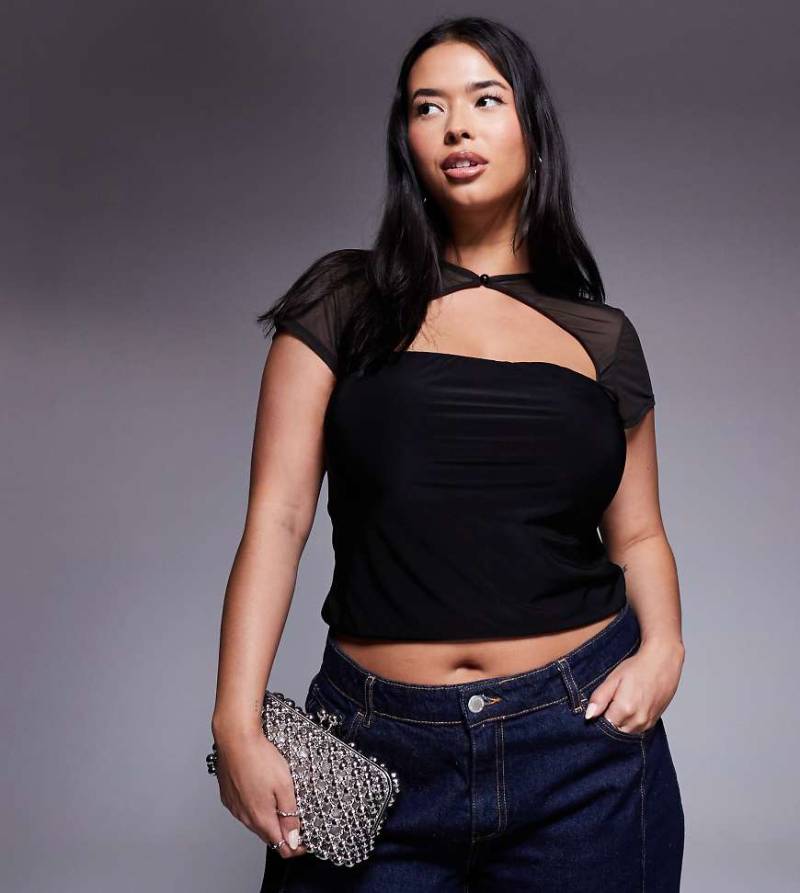ASOS DESIGN Curve - Kurzärmliges Netzstoff-Oberteil in Schwarz mit Rouleau-Knopfdetail von ASOS Curve