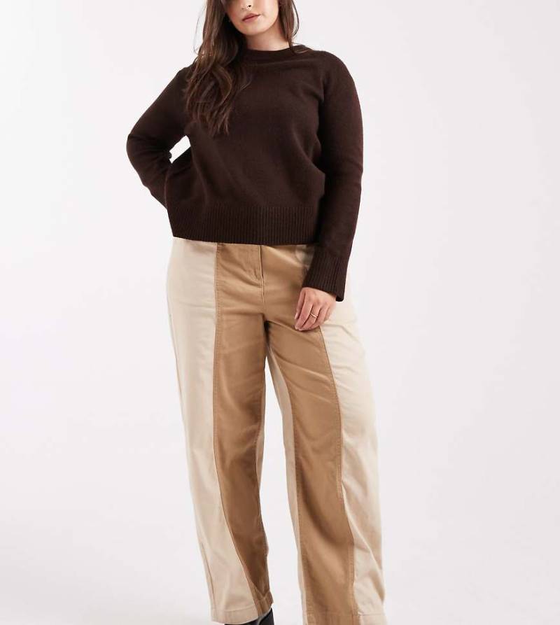 ASOS DESIGN Curve - Lässig und gerade geschnittene Hose zum Reinschlüpfen in verwaschenem Braun mit Farbblockdesign-Brown von ASOS Curve