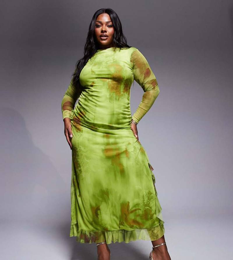 ASOS DESIGN Curve - Langärmliges Maxikleid in Grün aus bedrucktem Mesh mit Rüschen-Bunt von ASOS Curve