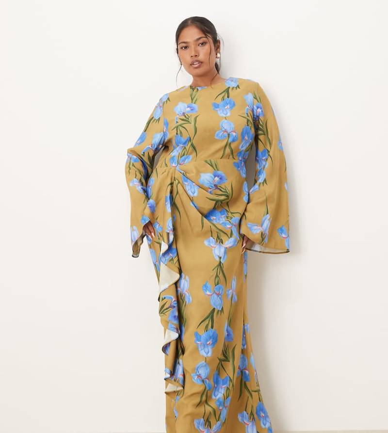 ASOS DESIGN Curve - Langärmliges Maxikleid in Grün mit Blumenmuster und gerafftem Rock-Bunt von ASOS Curve