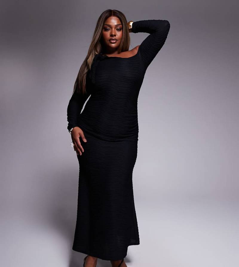 ASOS DESIGN Curve - Langärmliges Maxikleid in Schwarz mit Zierausschnitt, Bindedetail und Strukturmuster von ASOS Curve