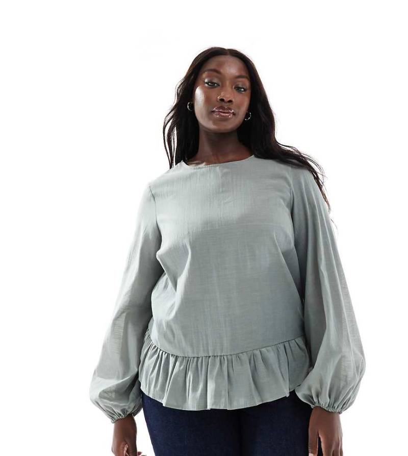 ASOS DESIGN Curve - Langärmliges Oberteil in Grün mit Schößchensaum von ASOS Curve