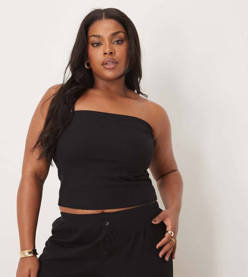 ASOS DESIGN Curve - Langes, trägerloses Oberteil in Schwarz von ASOS Curve