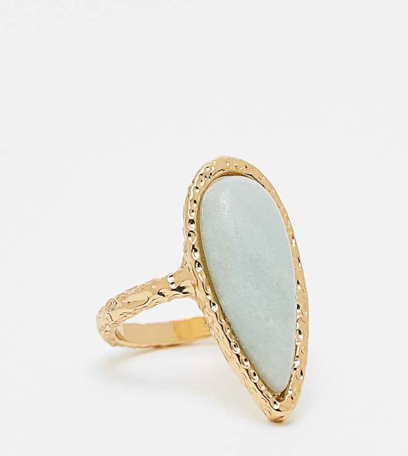 ASOS DESIGN Curve - Limited Edition - Ring mit Halbedelstein und 14-Karat-Vergoldung-Goldfarben von ASOS Curve